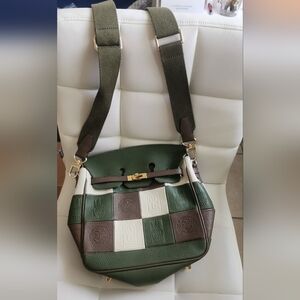 Leo Stytch Elegant Green and Brown Women's Bag